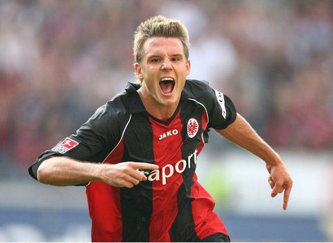 場均衡而緊 場均衡而緊