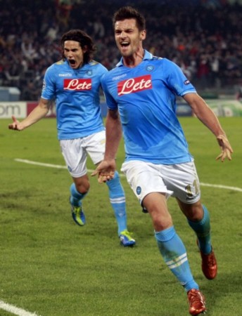 同时也凸显 同时也凸显